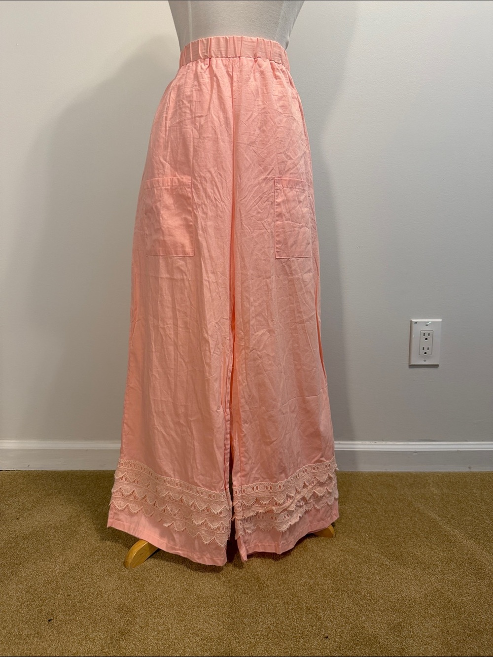 Light Pink Wide Leg Lace Hem Bloomers
